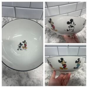 Disney Mickey Evolution Serving Bowl, 9.5 inch Mickey Bowl